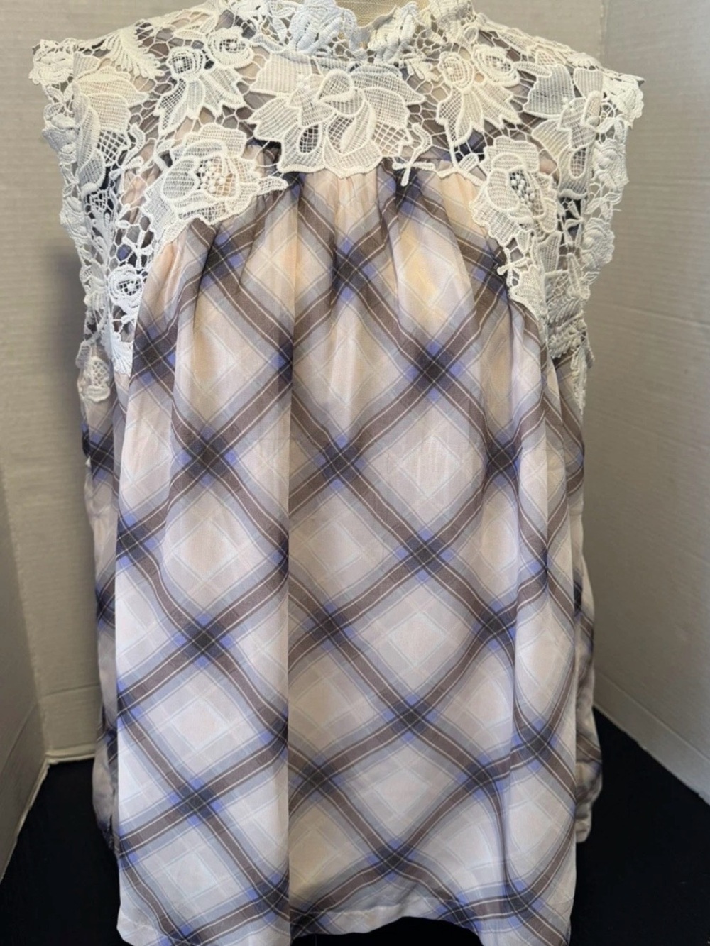 LOFT Sleeveless Lace Yoke Blouse Cream Blue